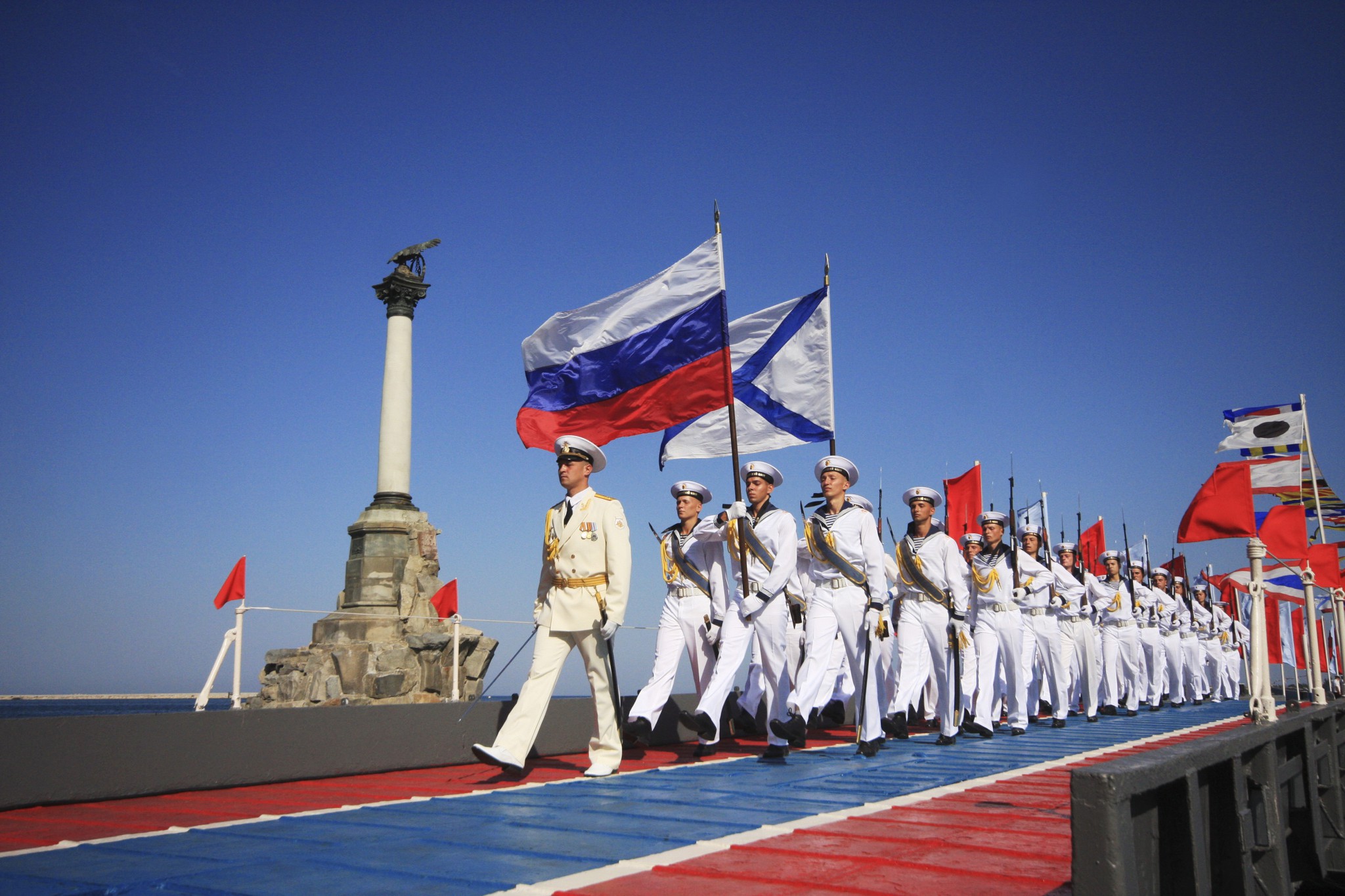Андреевский флаг - главное знамя ВМФ России