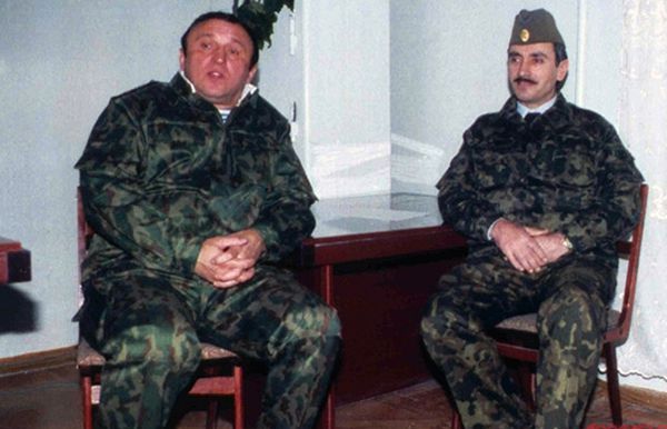 Павел Грачев и Джохар Дудаев. Начало 90-х.