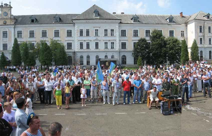 Масштабные мероприятия на День части 39 ОДШБр в Хырове