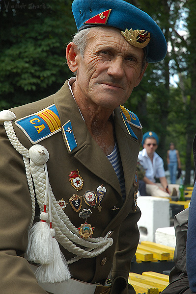 Ветеран ВДВ в маргеловском берете