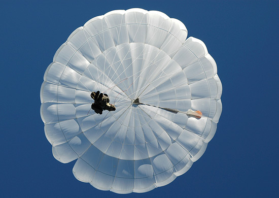 Фото прыжков ВДВ с парашютом