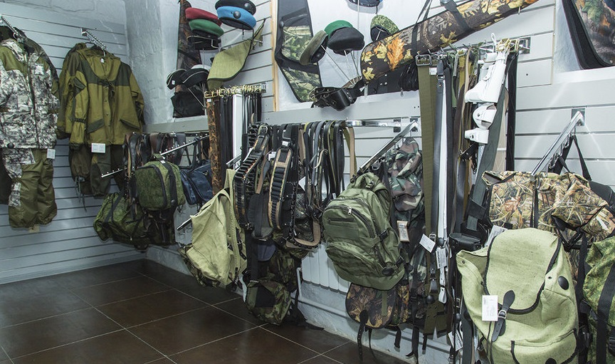 Армейский магазин «Военторг» в Иркутске