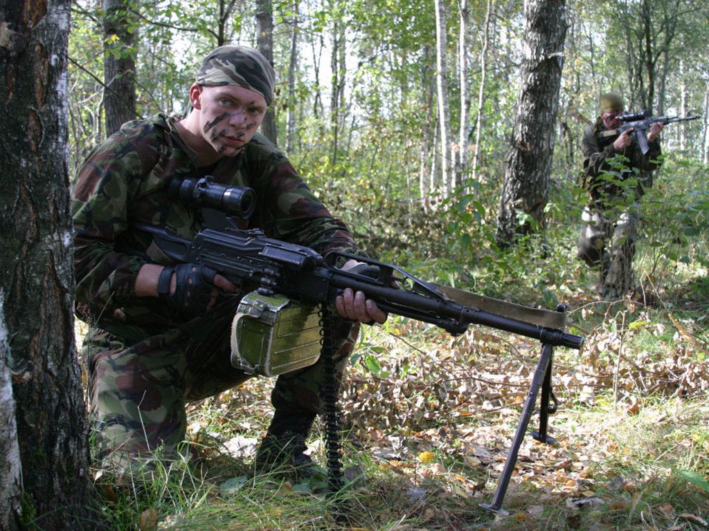 Вооружение взвода ВДВ - пулемет Печенег
