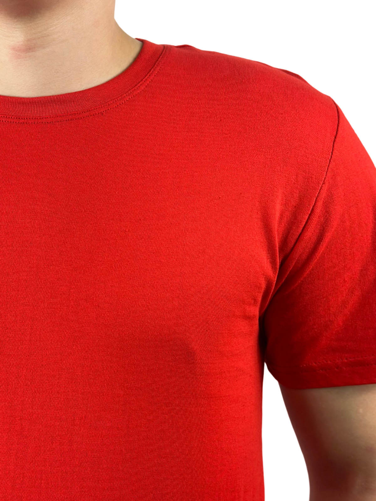 Заказать красные футболки оптом