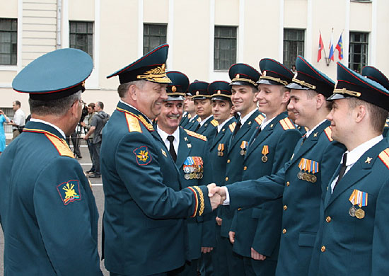 Поздравления выпускникам военной академии Ракетных войск стратегического назначения