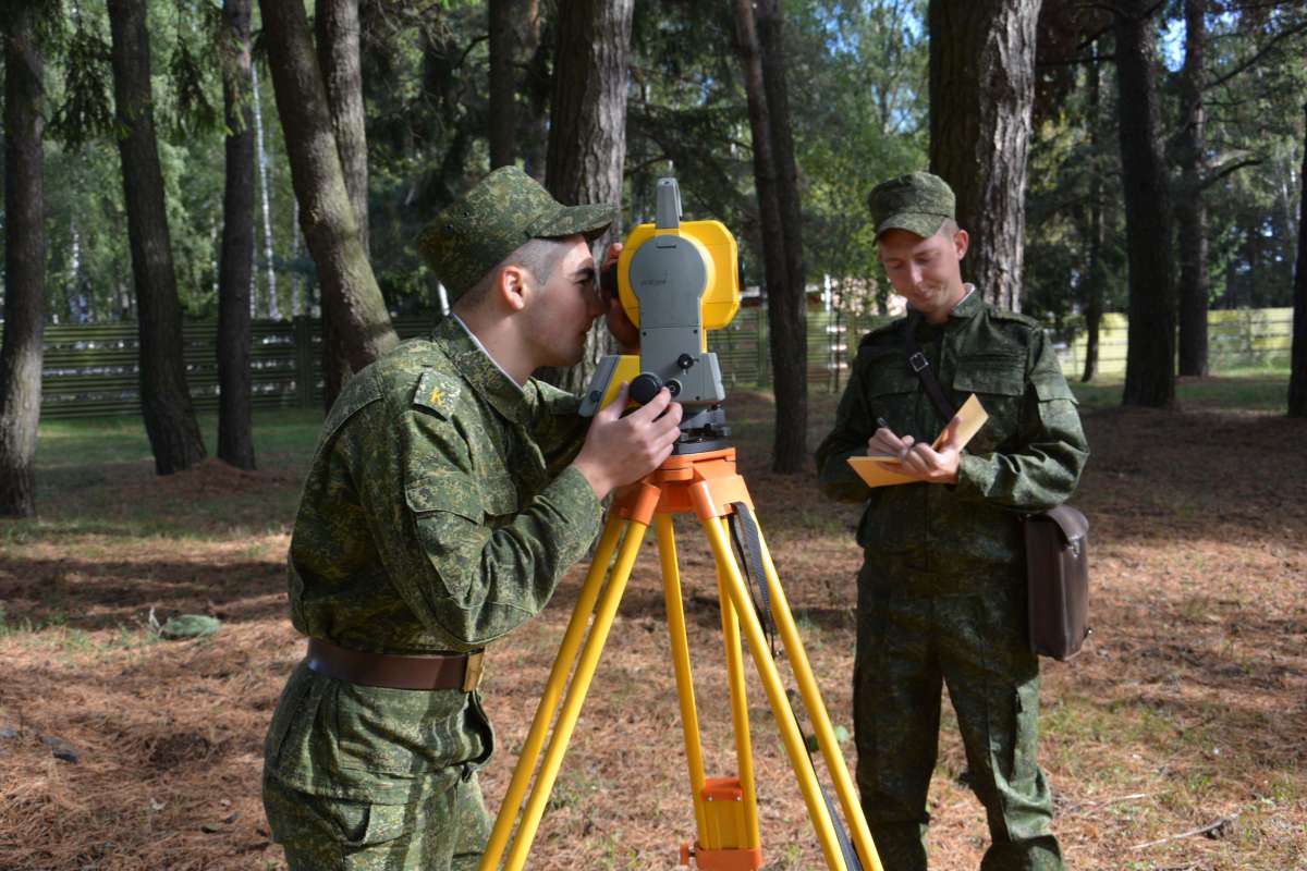 Обучение курсантов для Военно-топографической службы Вооруженных Сил