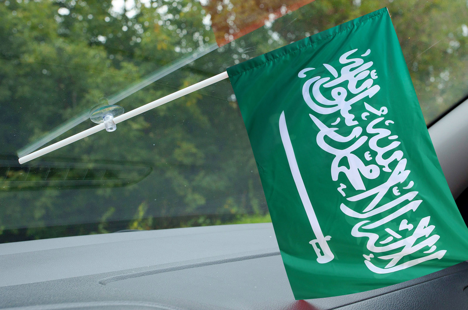 Купить флажок в машину "Королевство Саудовская Аравия"