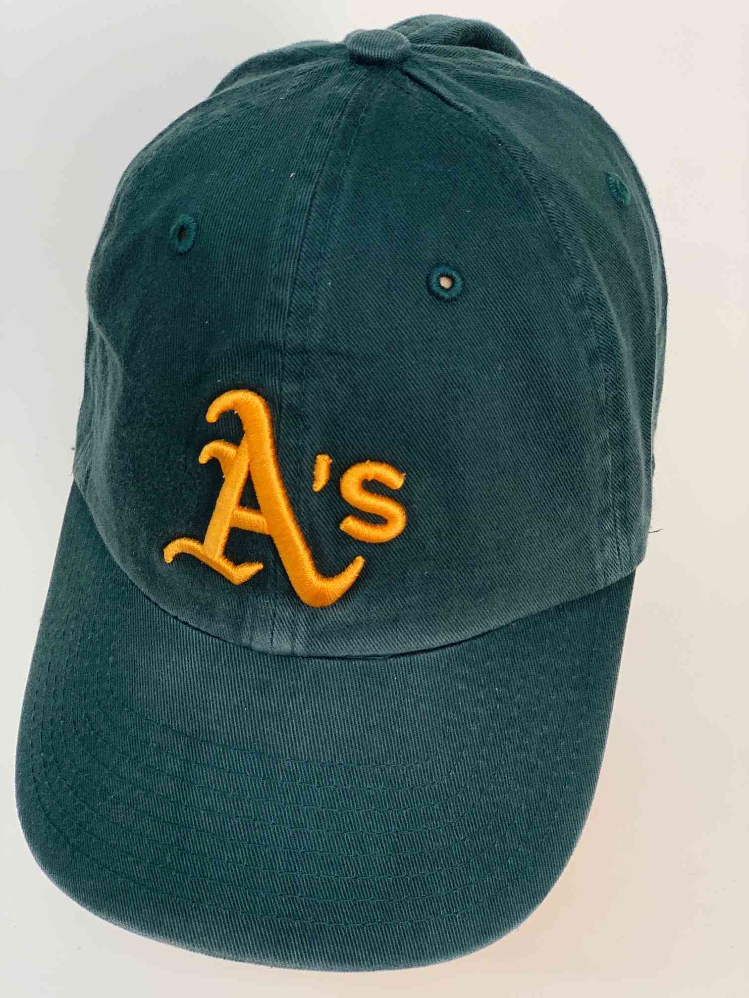 Клёвая кепка для бейсболистов и болельщиков Oakland Athletics