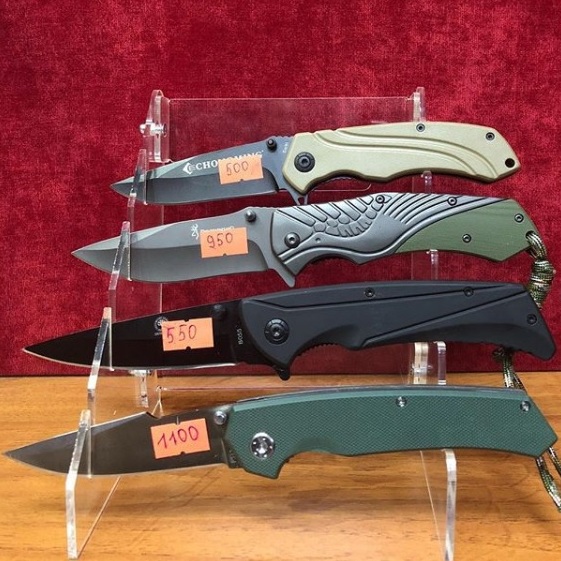 Недорогие ножи в магазине "Зелемхан" на Ростовской в Гудермесе