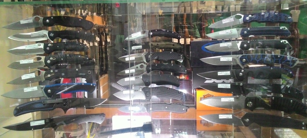 Складные ножи в магазине "Кольчуга" на Почтовой в Рязани