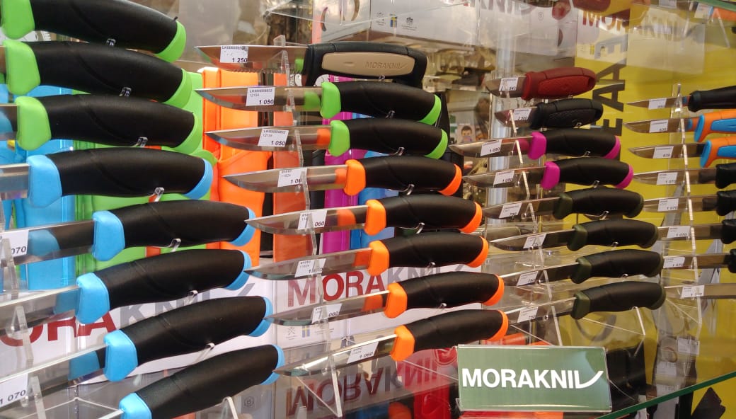 Ножи Mora в магазине "Клуб путешественников" на Киевской в Симферополе