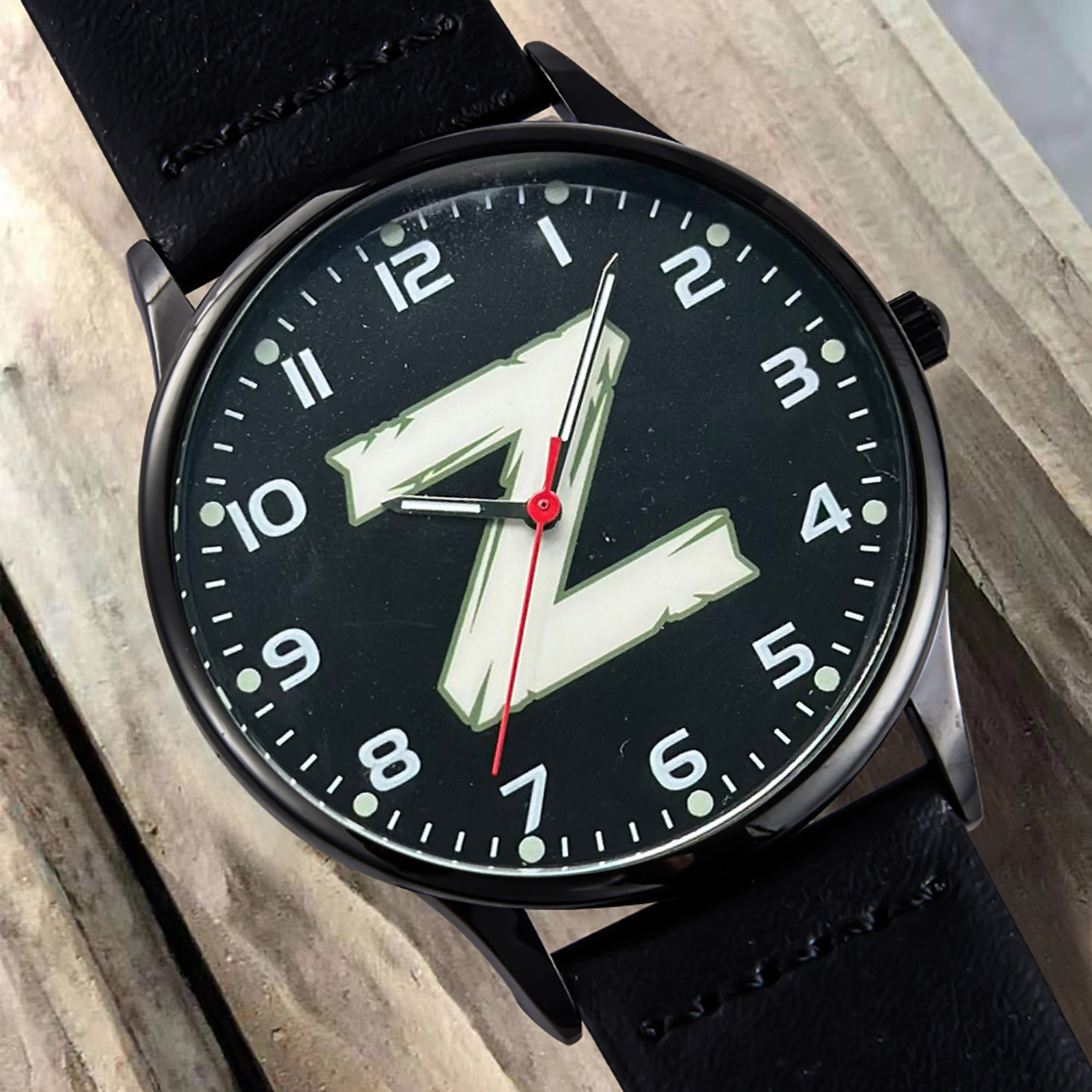 Купить мужские наручные командирские часы с символом Z
