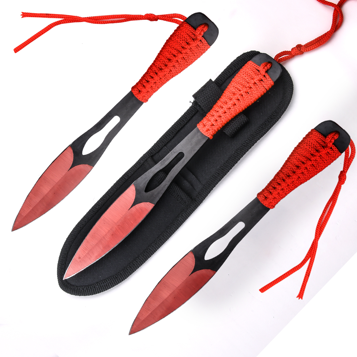 Заказать набор из 3-х сбалансированных метательных ножей