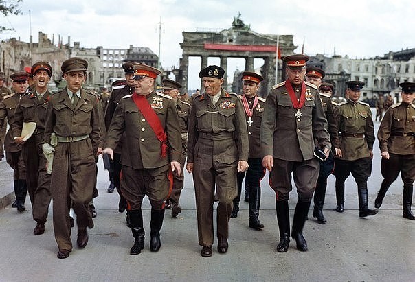 Ордена союзников для советских маршалов