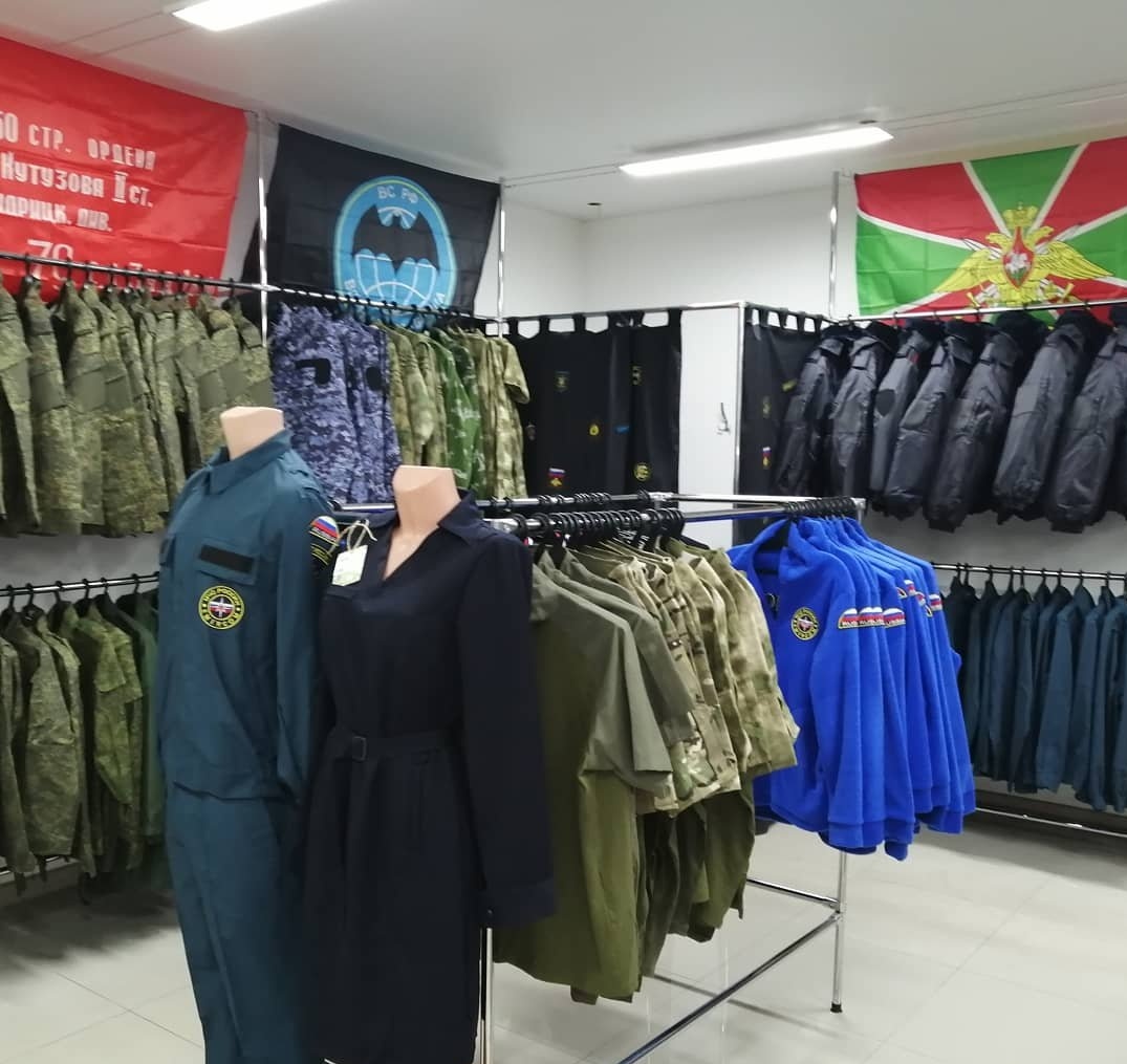 Ассортимент товаров армейского магазина "Патриот" на Серова в Ставрополе