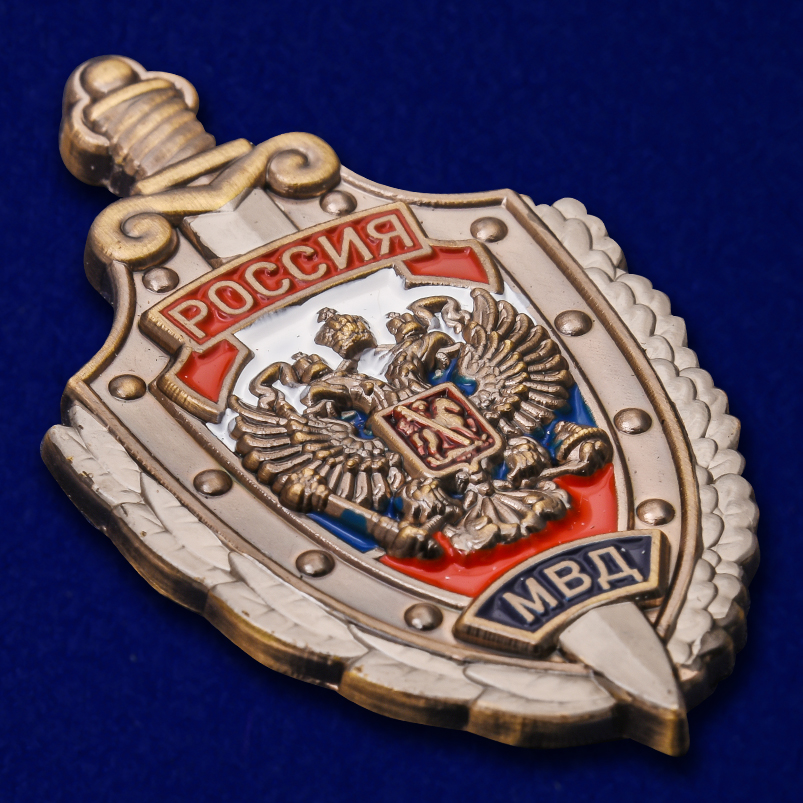 Металлический жетон МВД России (щит)